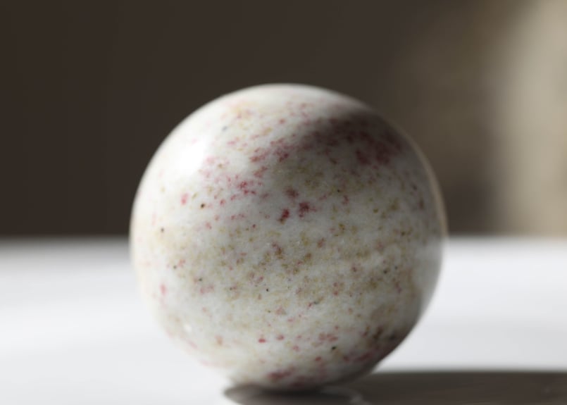 レア　高品質　シナバーインクォーツ　スフィア 柔軟性】シナバーインクォーツ スフィア | Y.S.Y24