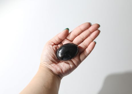 【地球の波動】ブラックトルマリン 握り石