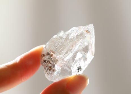 【進むために】虹入り ガネッシュヒマール産 水晶