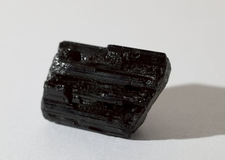 【体へ愛を送る】ブラックトルマリン 原石
