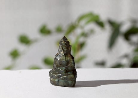 大技封入❣️【虚空蔵菩薩から智慧を授かる】ラブラドライト ブッダ ※イベントクーポン使用不可