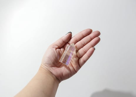 【天使の瞳】エンジェルオーラ クリアクォーツ ポイント
