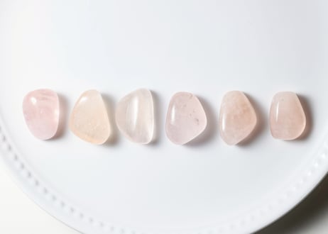 【女神性に目覚める】ハイクオリティ モルガナイト タンブルM（６個セット）
