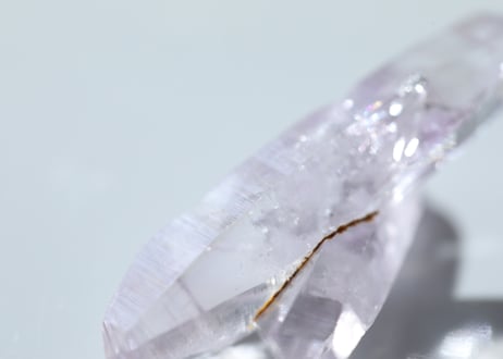 【天使の忘れ物】虹入り ベラクルスアメジスト クロス ダブルターミネーテッド