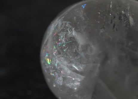 【慶び】虹入り クリアクォーツ スカル