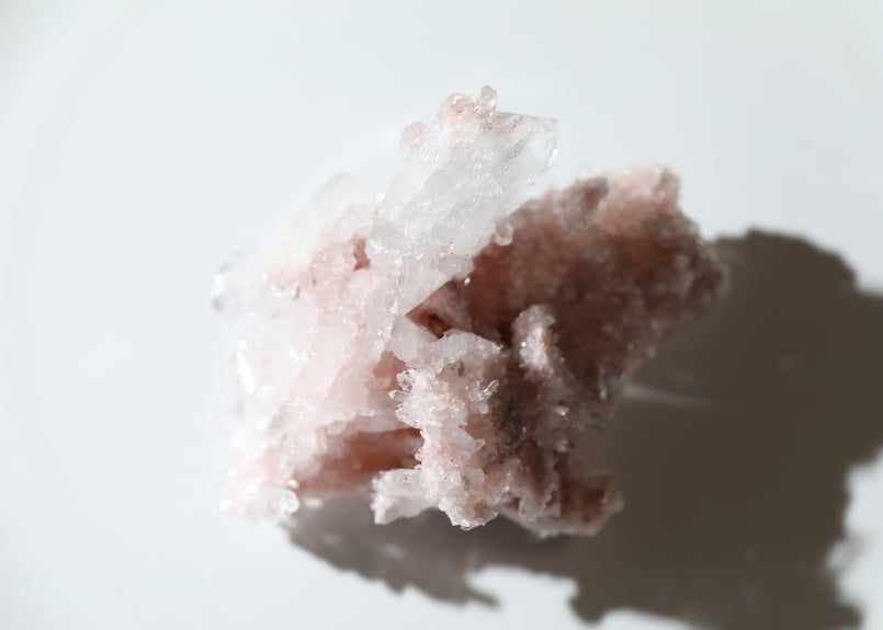 エレメンタルと遊ぶ】ピンクリチウムクォーツ クラスター | Y.S.Y24