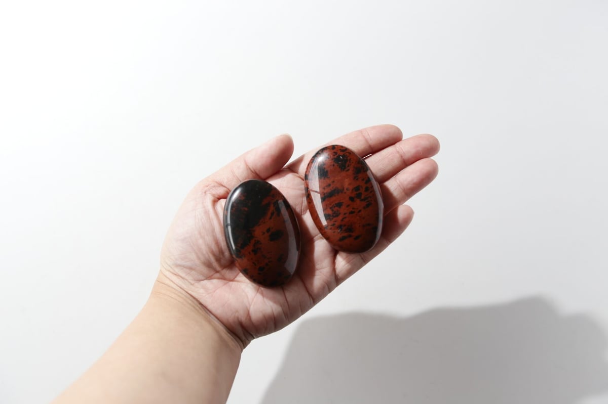 専用【願いが叶う 強力浄化 金運】エネルギー入りゴールデンオブシディアンの握り石 専用【願いが叶う 強力浄化 金運】エネルギー入りゴールデン