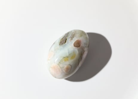 【カルマ解放のシッティ入り】ブルーチェリーブロッサムアゲート 握り石