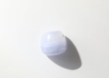 【天使の瞳の色】ブルーレースアゲート タンブル