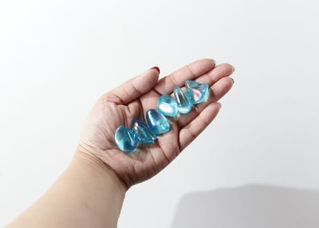 【輝いて】アクアオーラクォーツ タンブル（6個セット）