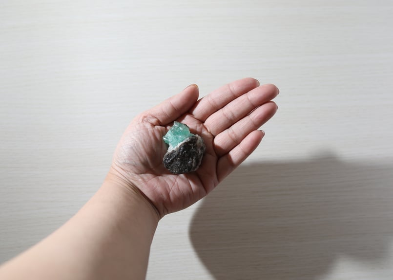 beautiful impact】パキスタン産 エメラルド 原石 | Y.S.Y24