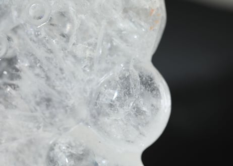 【ヤサカ】虹入り クリアクォーツ 精霊