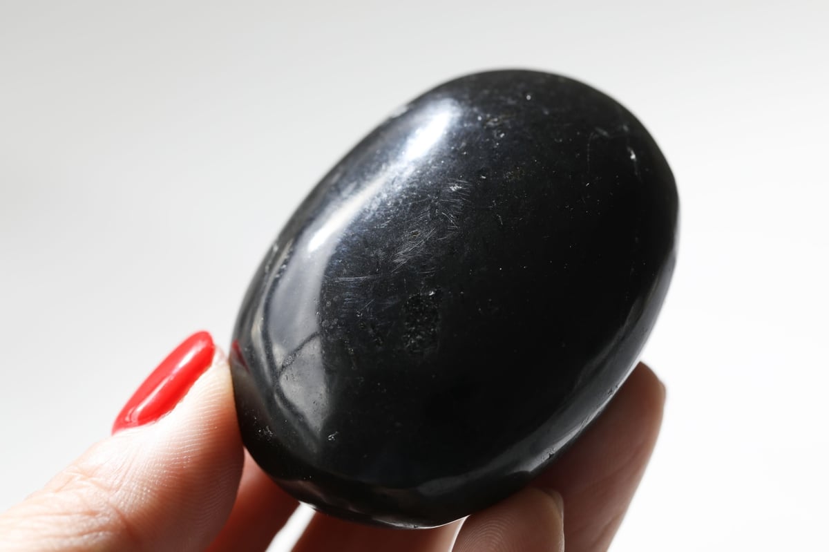 魔除け】ブラックトルマリン 握り石＆モリオン 原石の結界セットC