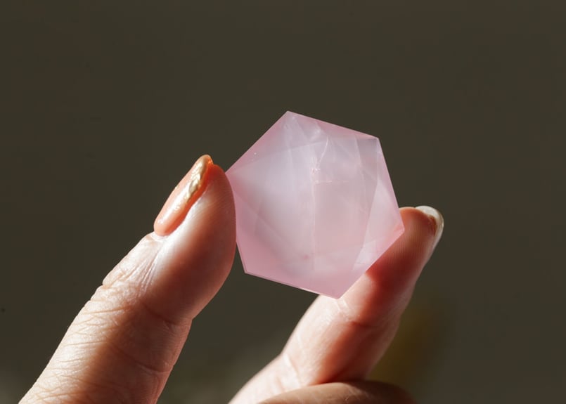 No. 176　ぽっぽちゃん 4点おまとめ ローズクォーツの四つ葉　蝶々③ スターローズクォーツ(宝石名スター・ローズ・クォーツ