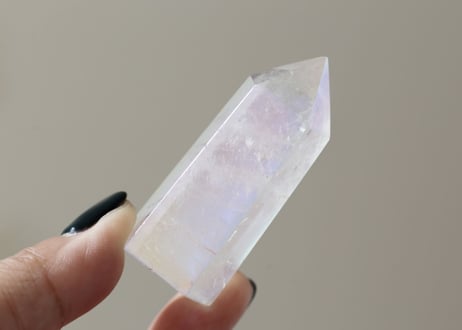 【天使の瞳】エンジェルオーラ クリアクォーツ ポイント