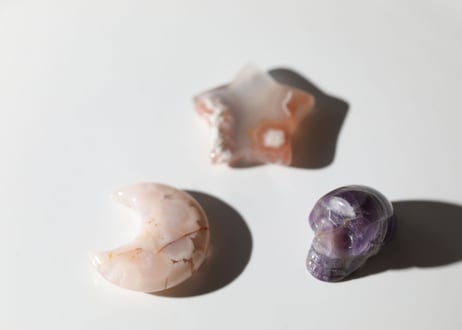 【愛し育む】アメジストとチェリーブロッサムアゲートのスカルセットB