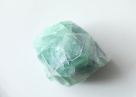 【妖精の神殿】虹入り フローライト ハーフポリッシュ