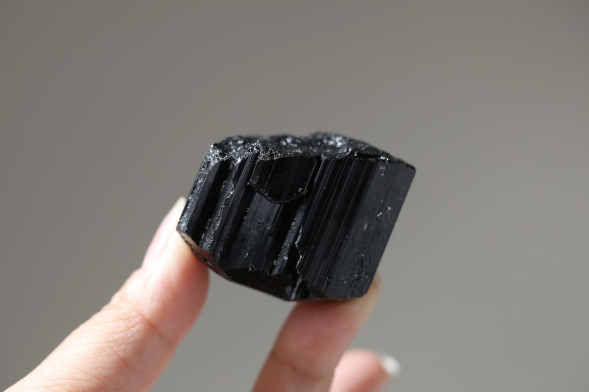 ブラックトルマリン原石 体を整え癒す】ブラックトルマリン 原石 | Y.S.Y24