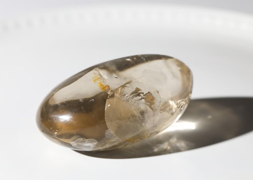 【極上✨】スモーキークォーツ　握り石　天然石 極上ピュアレイタイプ✨】スモーキークォーツ 握り石 天然石 - メルカリ