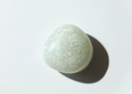 【ヒーリング】キラキラのグリーンアベンチュリン タンブル