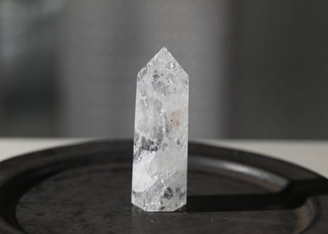 〈カルマ解放シッティ入り〉【静かな魔法】クラック水晶 ポイント