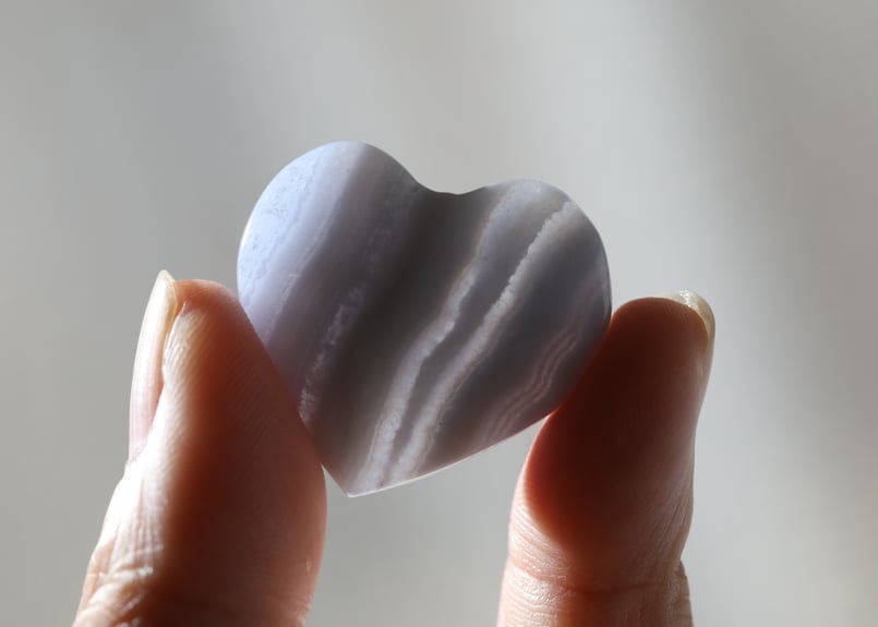 悟りのシッディ入り】ブルーレースアゲート ハート | Y.S.Y24