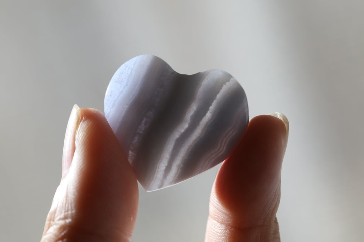 悟りのシッディ入り】ブルーレースアゲート ハート | Y.S.Y24