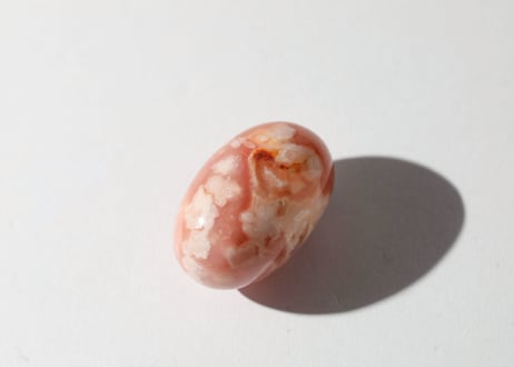 【芸術家の生命】ハイクオリティ チェリーブロッサムアゲート リンガム