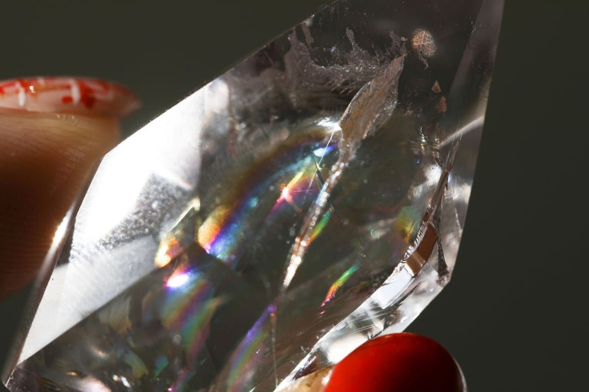 希望のかけら】虹入り ラベンダーアメジスト フリーフォーム | Y.S.Y24