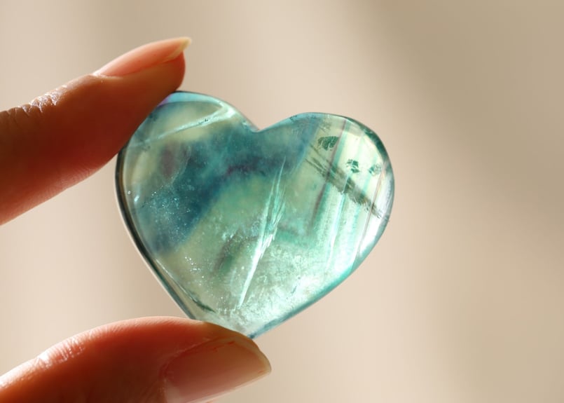 Hawaii】虹入りフローライト ハート | Y.S.Y24