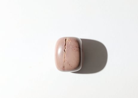 【才能を使って】ピンク ムーカイトジャスパー タンブル