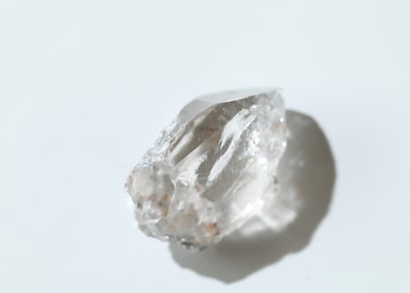 【進むために】虹入り ガネッシュヒマール産 水晶