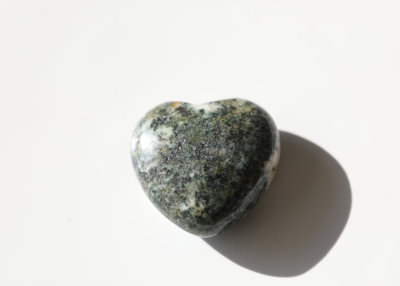 パワーストーン　ストーンヘンジの石（プレセリブルーストーン）84ｇ　No.320 パワーストーン ストーンヘンジの石（プレセリブルーストーン）84g No.320