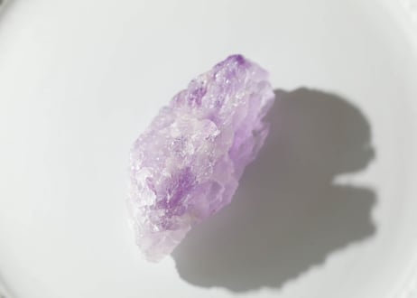 【溶けるような愛】虹入り エッジドアメジスト