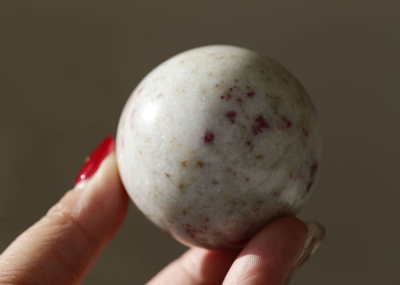 シナバーインクォーツ スフィア 【繁栄の源】 | Y.S.Y24