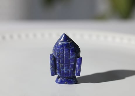 【マインドの拘束からの解放シッティ入り】ラピスラズリ ブッダ