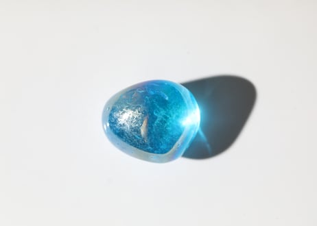 【泉の精霊】アクアオーラクォーツ タンブル