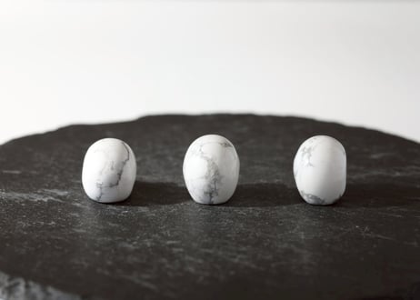 【心をきれいにする】ハウライト ミニスカル