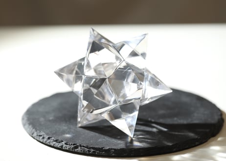 【神秘のシグナル】特大 ガネッシュヒマール産 水晶 アステロイド