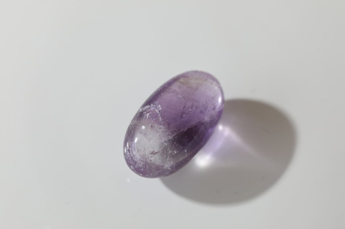 慈愛】虹入り バイカラーアメジスト タンブル | Y.S.Y24