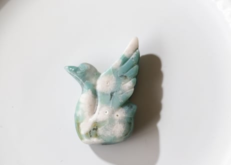 ブルーチェリーブロッサムアゲートの鳥　【石に願いを】