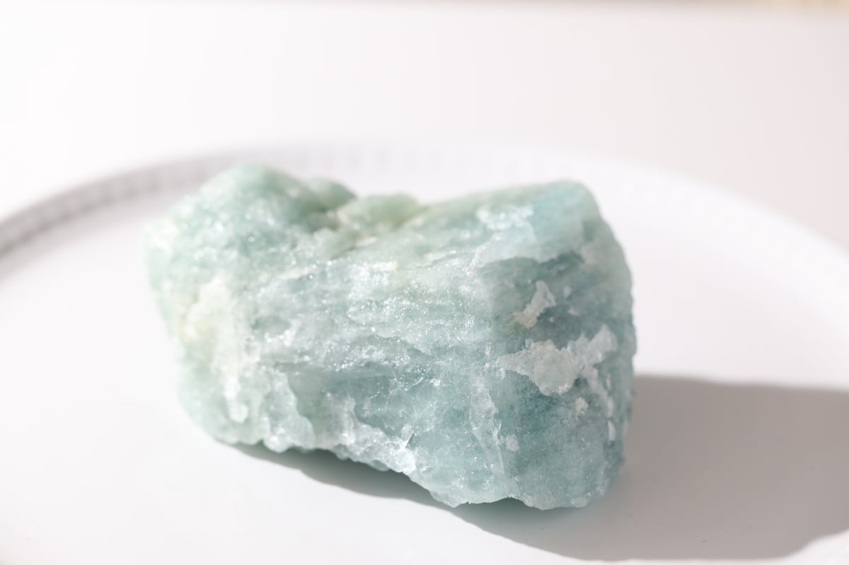 大きめ♡ アクアマリン 原石 スライス 天然石 ブルー Amazon.co.jp: 1pc 天然アクアマリン原石クリスタル水晶岩グッズ