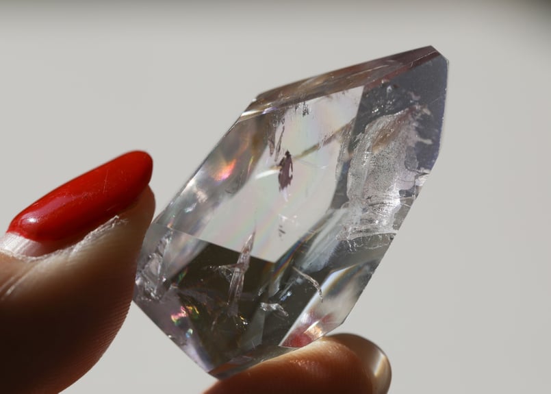 希望のかけら】虹入り ラベンダーアメジスト フリーフォーム | Y.S.Y24