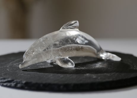 ミナスジェライス州産 虹入りクリアクォーツ イルカ【高次元へ】
