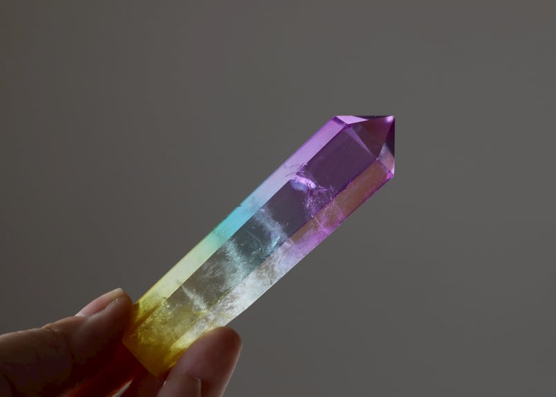 魔法をかけて】レインボーオーラクォーツ ポイント | Y.S.Y24