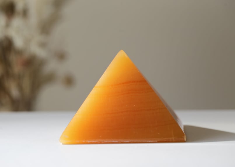 天然石】オレンジカルサイト ピラミッド 【公式通販】