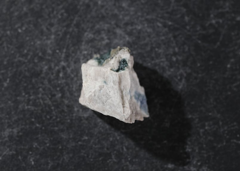 日本の石】茨城県産 グリーントルマリン 原石 | Y.S.Y24