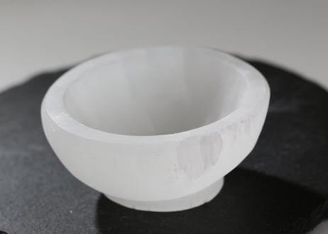 【希望のお茶碗】セレナイトの器（L）足付き