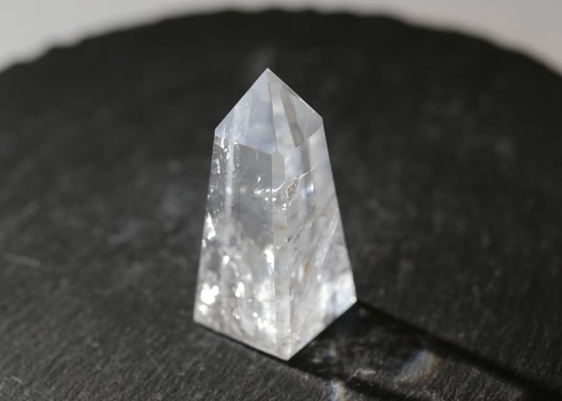 トカンティンス産 クリアクォーツ ポイント 【透明な海】 | Y.S.Y24