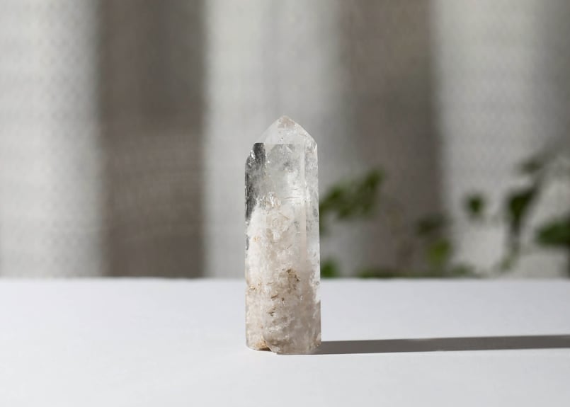 真龍の輝き】ホワイトガーデンクォーツ ポイント | Y.S.Y24